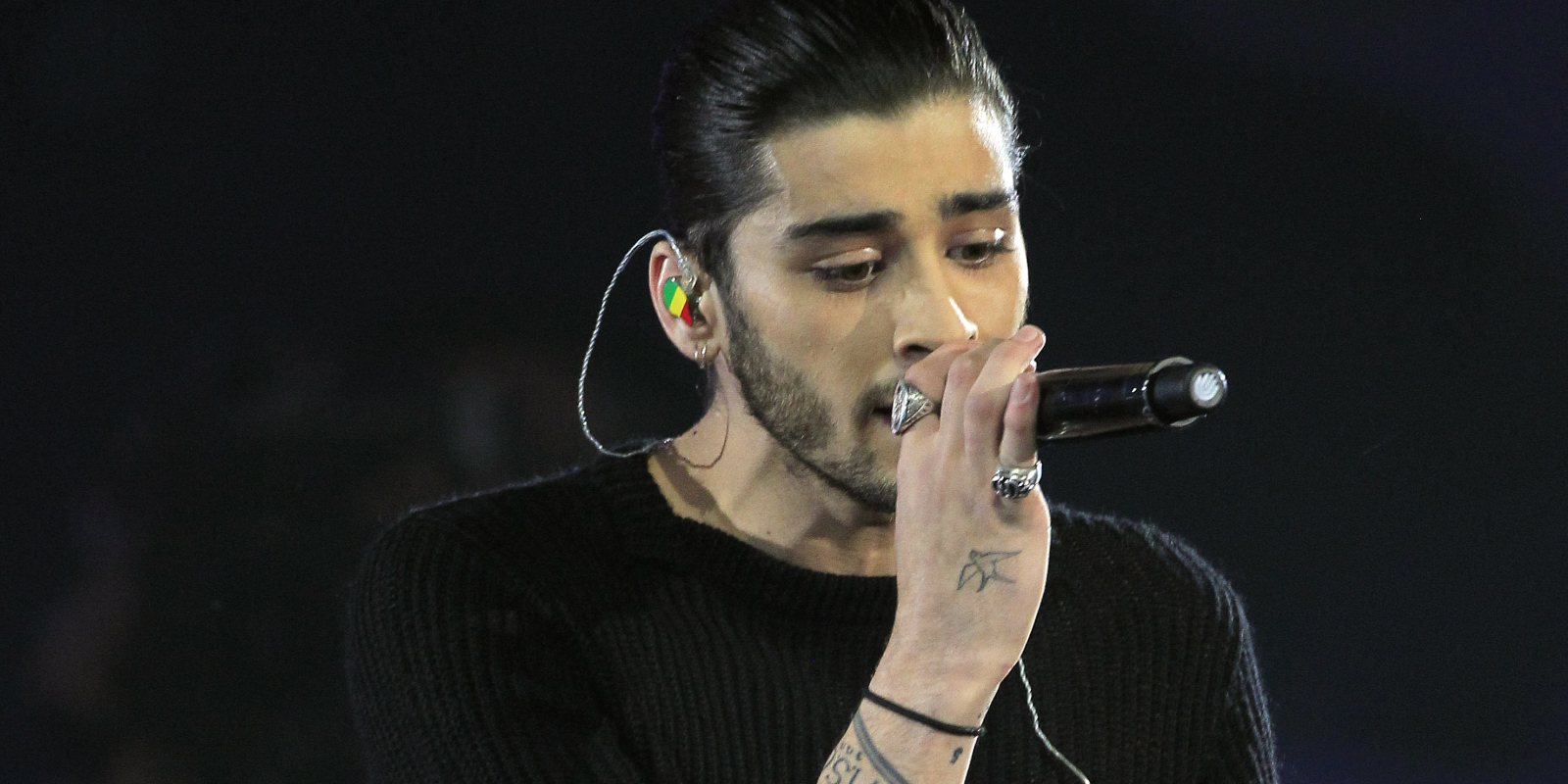 NOOOO! Zayn Malik Leaves The One Direction World Tour, Fueling Breakup ... - Seventeen Magazine