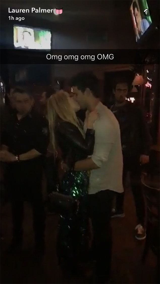 PIC: Scream Queens Co Stars Taylor Lautner and Billie Lourd Caught Making Out Snapchat: Keke Palmer