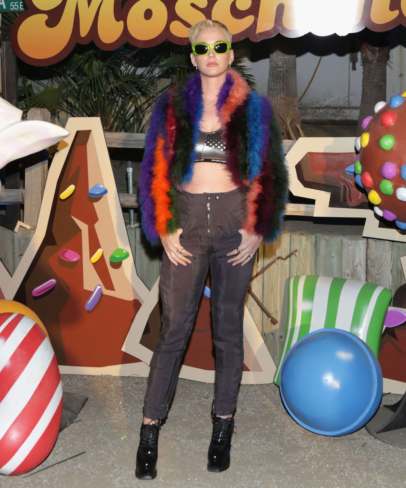 Katy Perry pixie cut