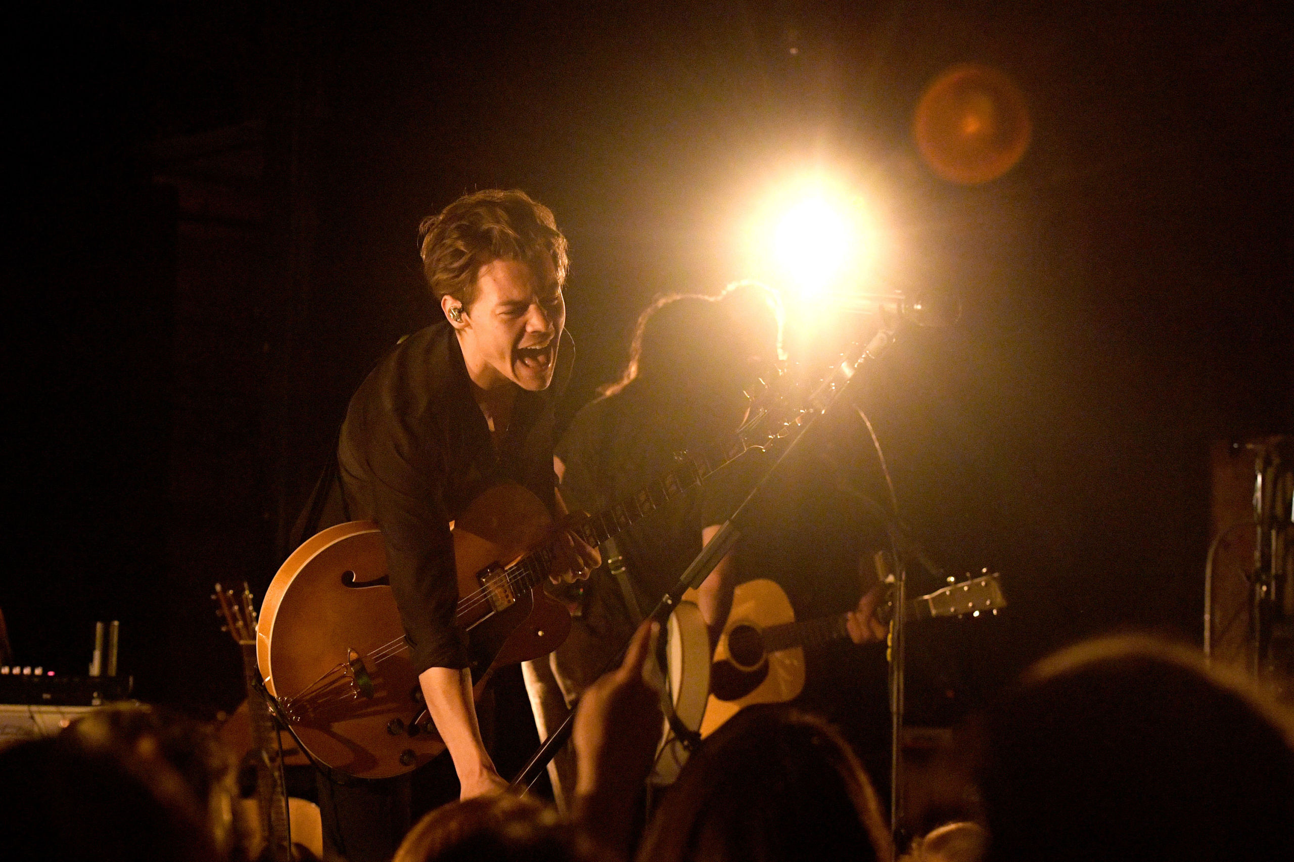 Harry Styles Did His First Stage Dive Ever During His Super Secret