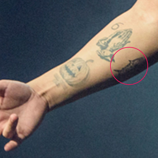 Drake hands tattoo - Bronctattooaus.com